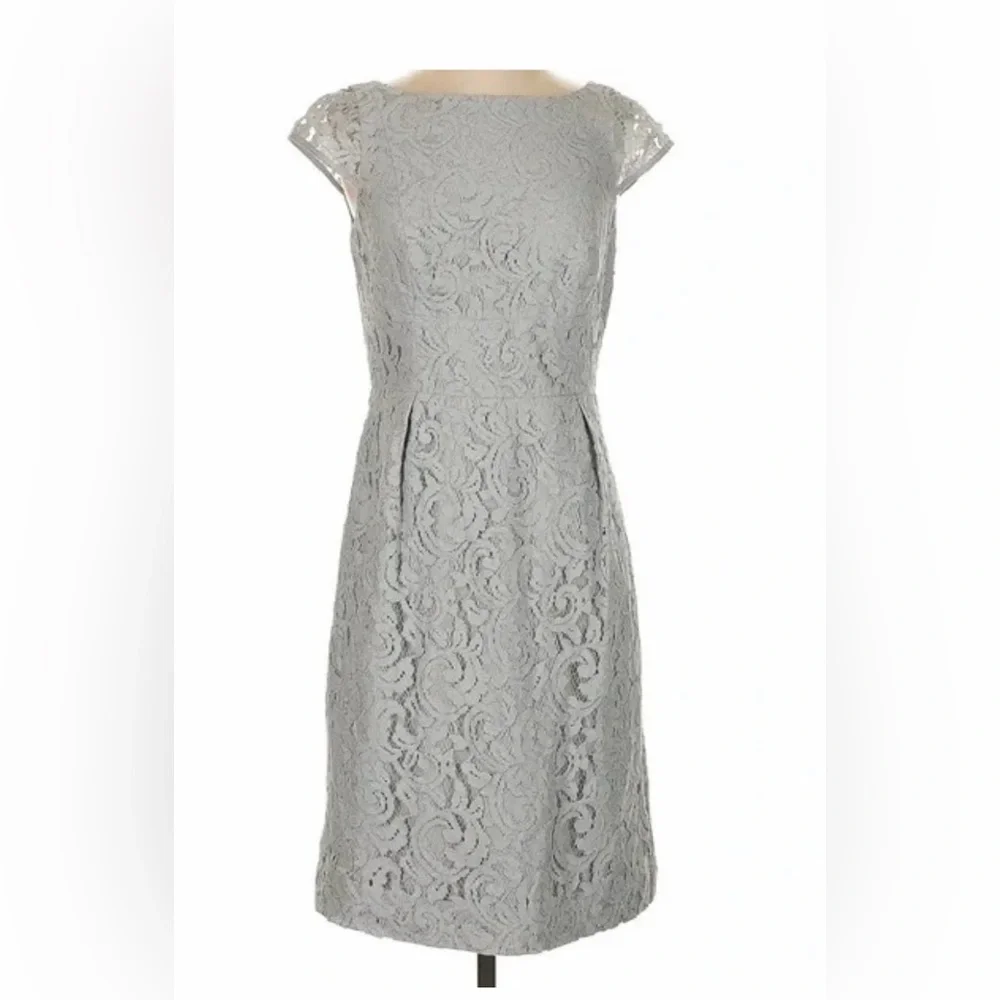 J. Crew GreenElegant Lace Cap Sleeve Dress Size 2 C12-013